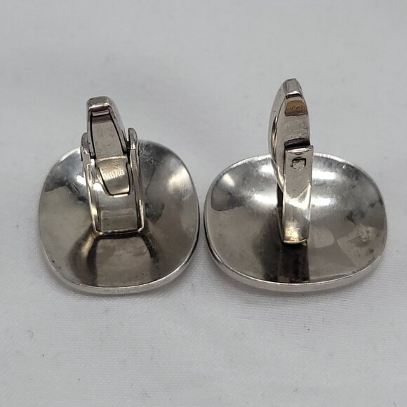 Vintage Silver Tone Leaf Engraved Cufflinks Reflective and Matte Finish .75" - Picture 6 of 7